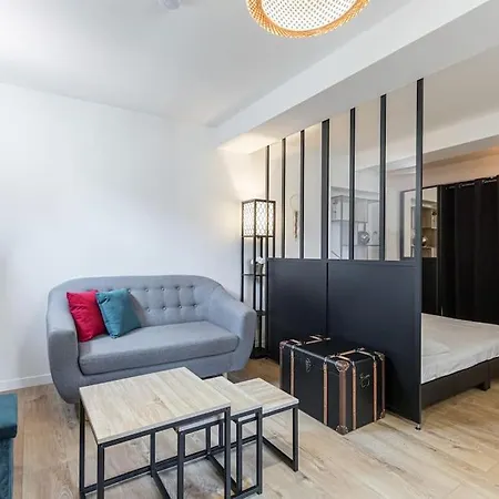 Superbe Climatise - Vieux Appartement *