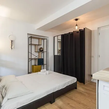 Appartement Superbe Climatise - Vieux Nice